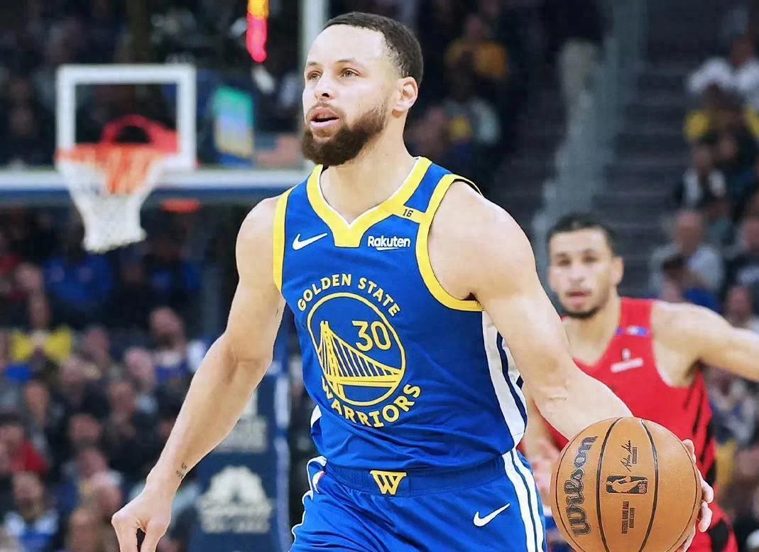 开云app Ming巅峰对决，巴特勒与30激战西班牙队分钟，大胜胜负难料！