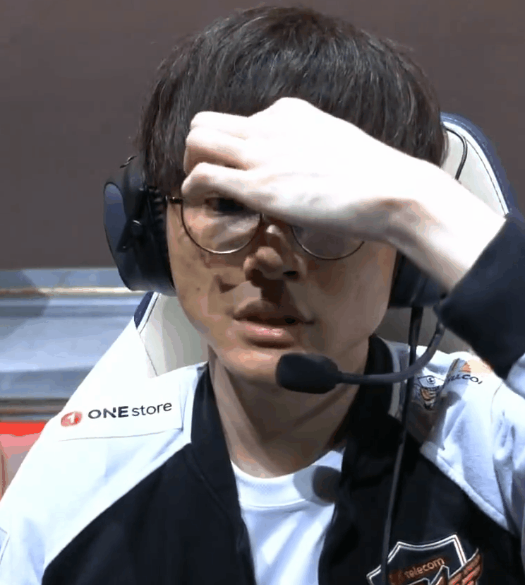 开云体育 Faker在SKT比赛中绝杀，比分优势明显引发热议！